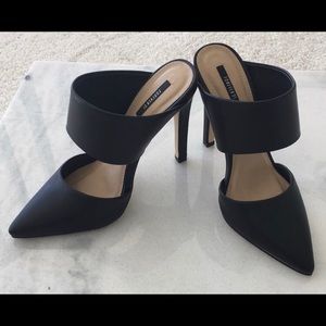 BNIB Black Pointed Toe Mule Heels